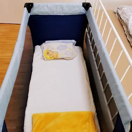 Near Fair And In Few Min, With Garden 公寓